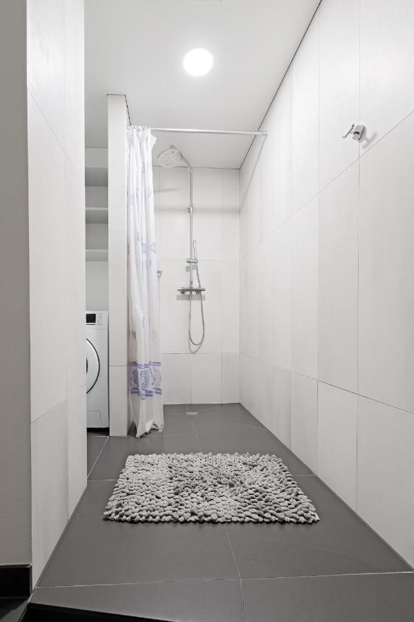 Buddha Luxury Apartment Kaunas City Centre Exterior photo