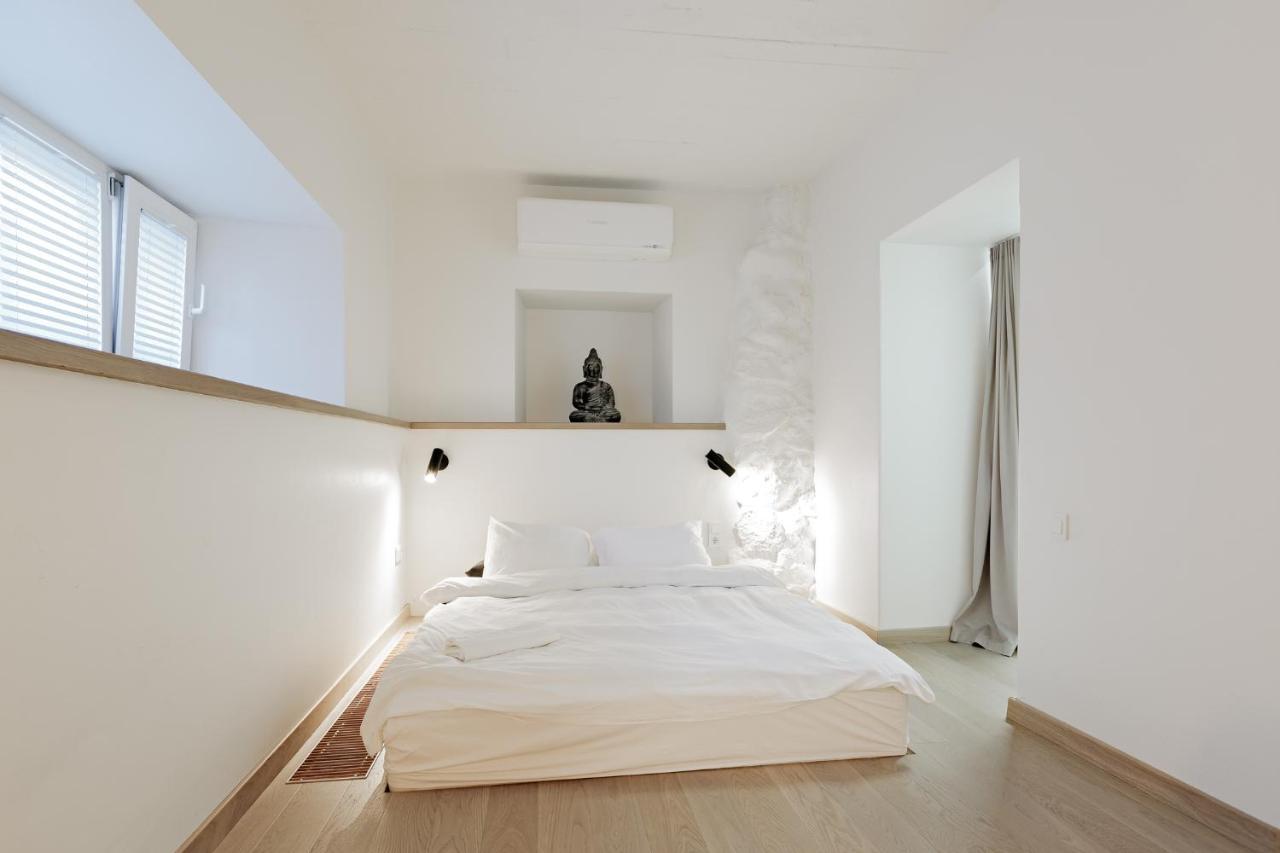 Buddha Luxury Apartment Kaunas City Centre Exterior photo